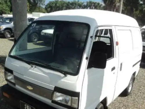 Chevrolet CMV  2011