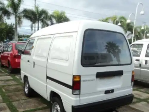 Chevrolet CMV  2013