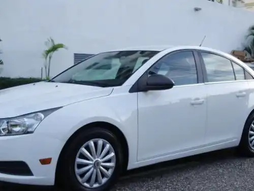 Chevrolet Cruze  2011