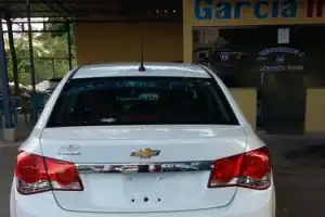 Chevrolet Cruze  2011