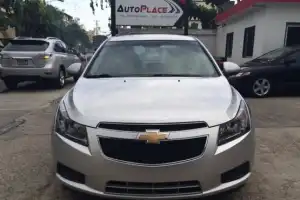 Chevrolet Cruze  2012