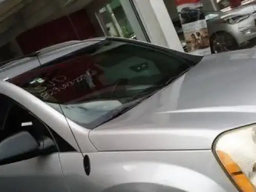 Chevrolet Equinox  2005