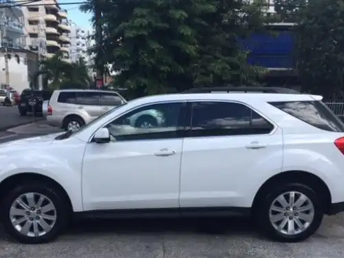 Chevrolet Equinox  2010