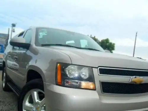 Chevrolet Suburban  2007