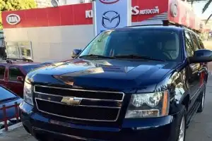 Chevrolet Suburban  2008