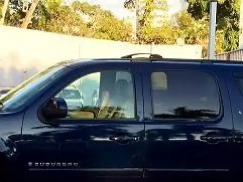 Chevrolet Suburban  2008