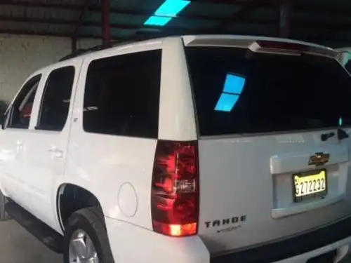 Chevrolet Tahoe  2011