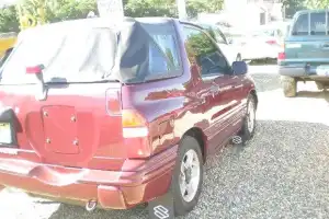 Chevrolet Tracker2002