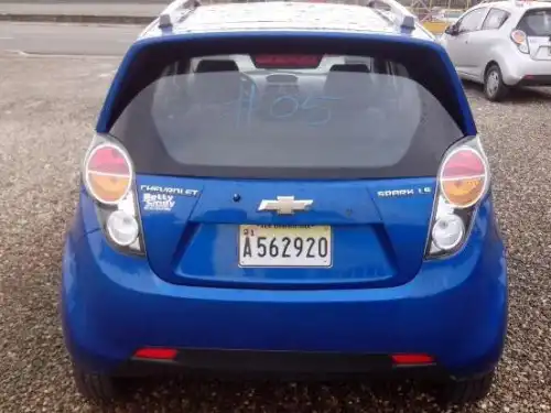 Chevrolet spark 2011 azul 