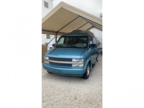 Chevrolet van extended length 1996. 7,000