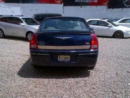 Chrysler 300  2006