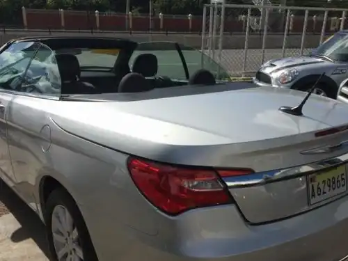 Chrysler Sebring Convertible 2012