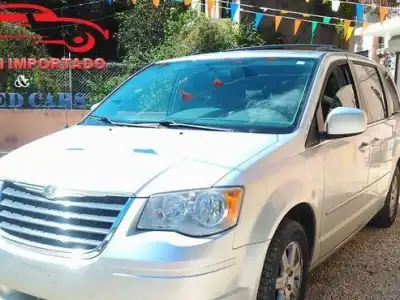 Chrysler Town  Country  2008