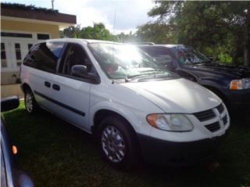 DODGE CARAVAN 2005 VAN DE CARGA $3,900.00