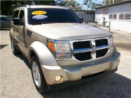 DODGE NITRO SE 2010