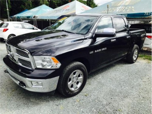 DODGE RAM 1500 LARAMIE 4X4 -2011$22,995