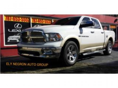 DODGE RAM LARAMIE 4X4 2011