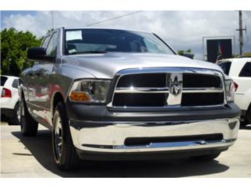 DODGE RAM1500ST QUAD CAB EQUIPADA EN OFERTA