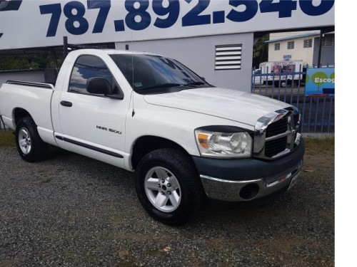 DODGE RAM2007REG CAB A BUEN PRECIO