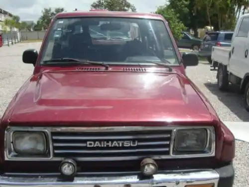 Daihatsu Rocky  1991