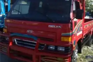 Daihatsu delta 2002 cama larga cara ancha 