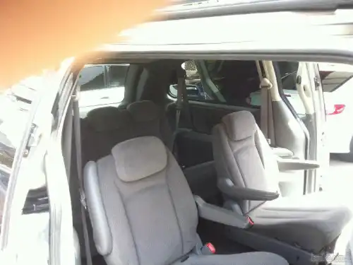 Dodge Grand Caravan Gris Plata 2007