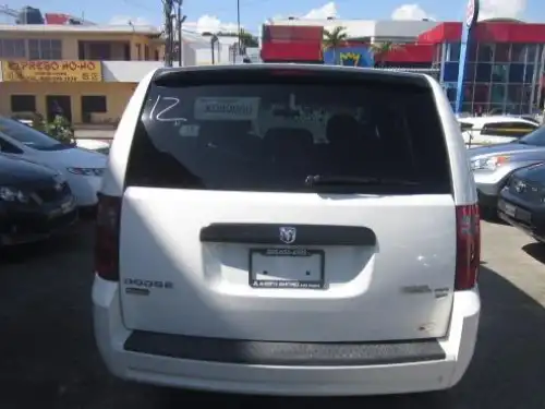 Dodge Grand Caravan S E 2010