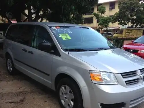 Dodge Grand Caravan SE 2008
