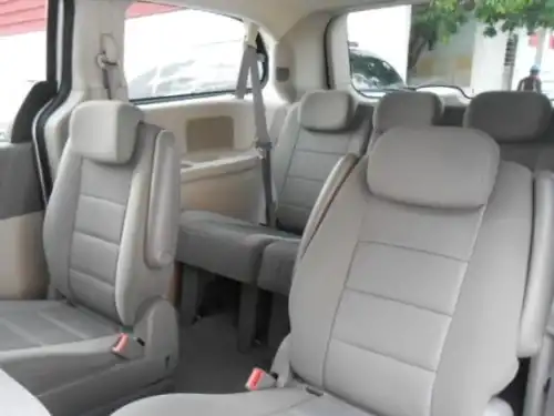 Dodge Grand Caravan SE 2009