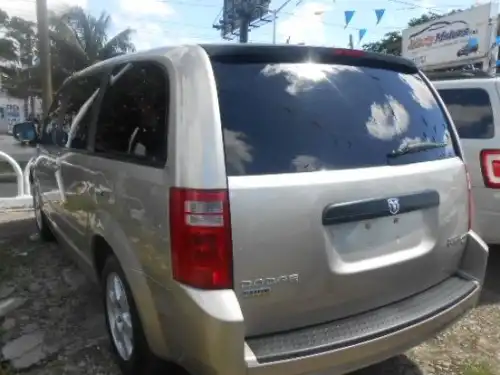 Dodge Grand Caravan SE 2009