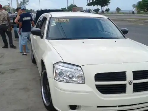 Dodge Magnum2006