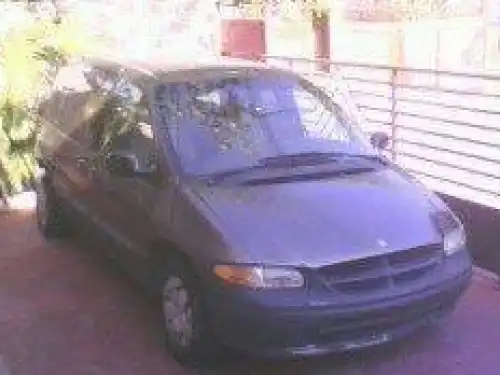 Dodge caravan, año 98