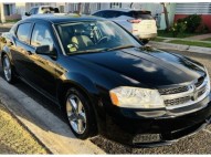 Dodge Avenger 2013 -Mid-sized sedan