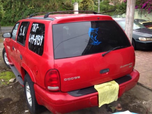 Dodge Durango con motor nuevo