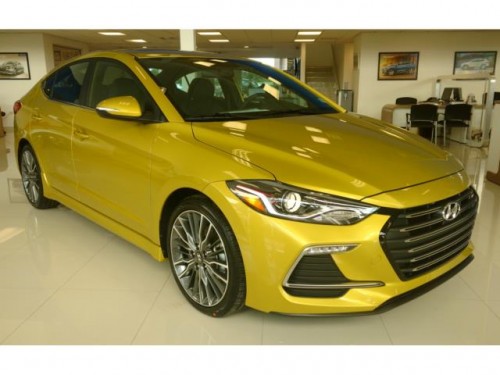 ELANTRA TURBO 2017 POCOS EN PR