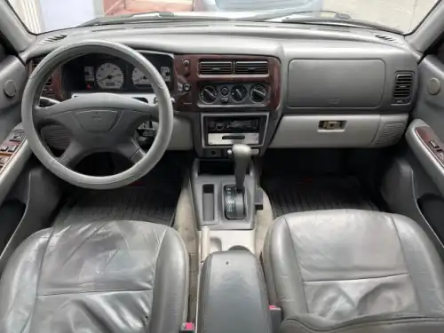 Excelente Mitsubishi Montero Sport Limited 2002.