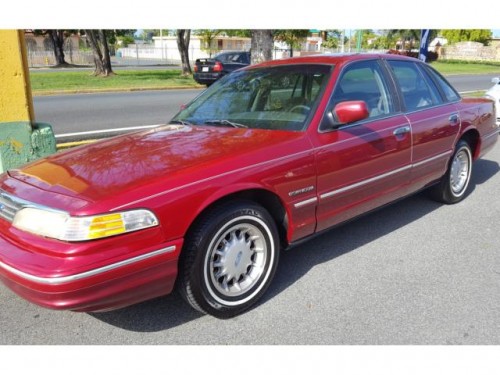 FORD CROWN VICTORIA 1995