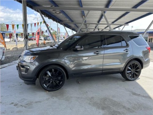 FORD EXPLORER XLT 2019