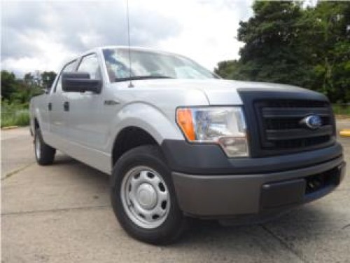 FORD F-150 CREW CAB V 8