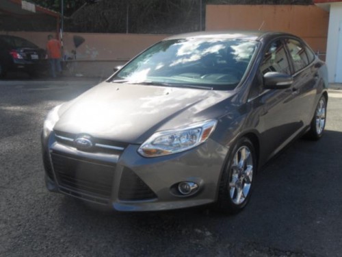 FORD FIESTA SEL 2012