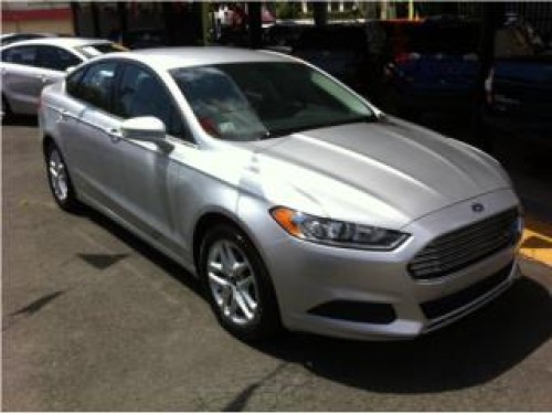 FORD FUSION SE 2013 GRIS COMO NUEVO