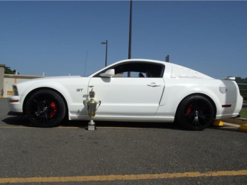 FORD MUSTANG 2005 V8 AUTOMATICO