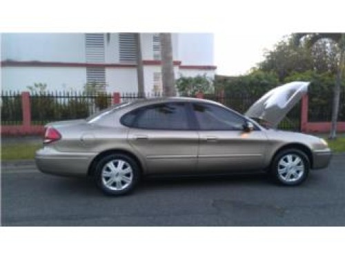 FORD TAURUS 2005, CON POCO MILLAJE,COMO NUEVO