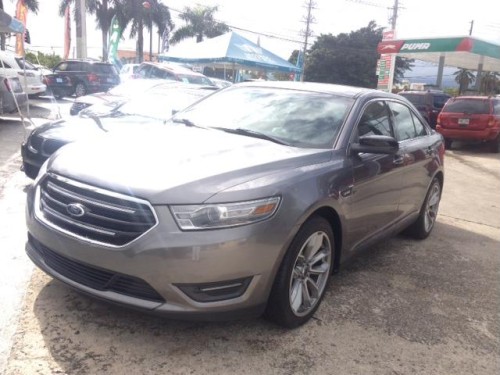 FORD TAURUS 2014