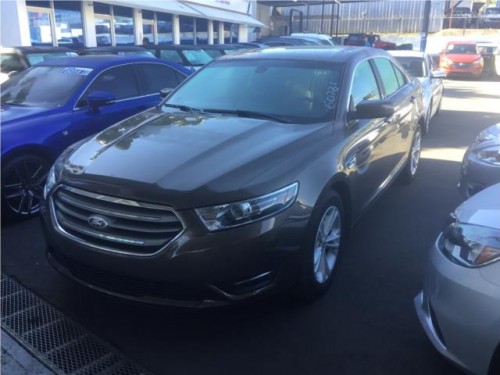 FORD TAURUS 2015 EXTRA CLEAN 2015