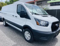 FORD TRANSIT 250 LOW ROOF 2024 PREOWNED