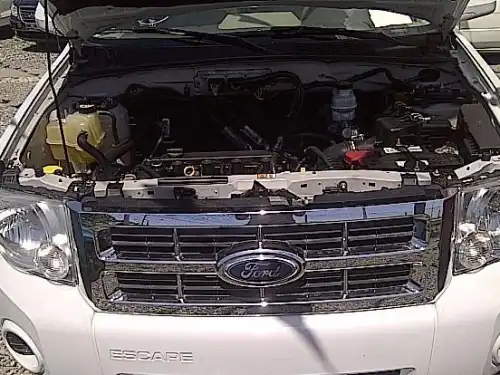 Ford Escape XLS 2010