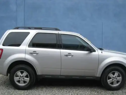 Ford Escape XLS 2011