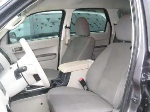 Ford Escape XLS 2011