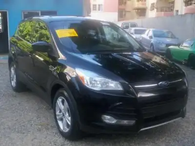 Ford Escape XLS 2013